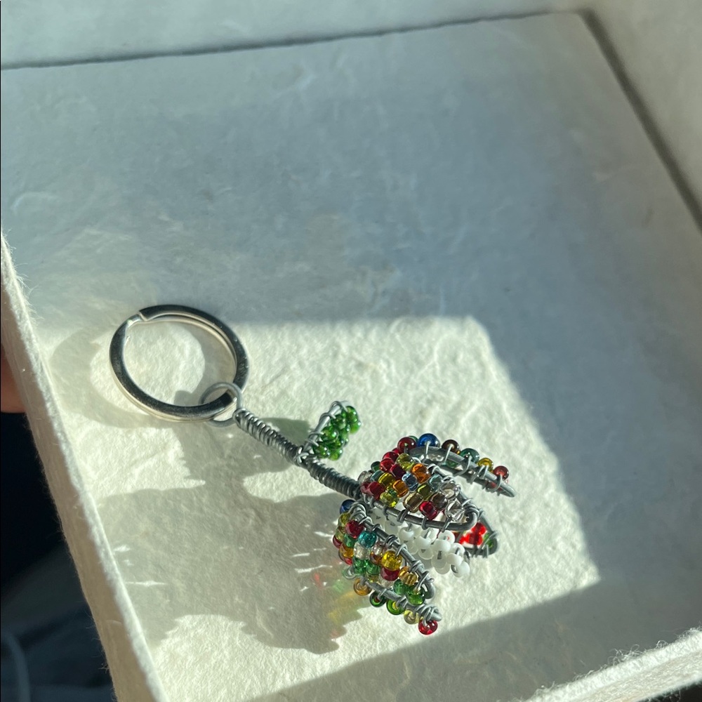🌸 Handmade Beaded Flower Keychain – Colorful Wire & Seed Beads